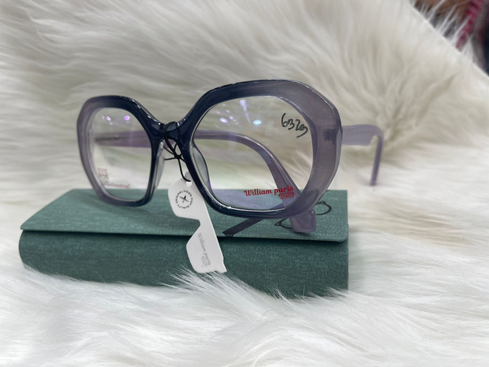 WILLIAM PARIS DM7708 52-20-145